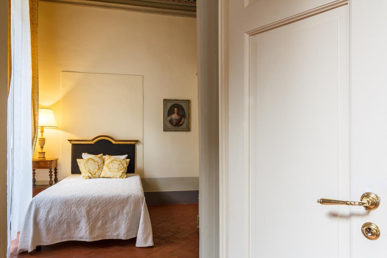 Dimora Storica Palazzo Puccini Bed & Breakfast Пистоя Екстериор снимка